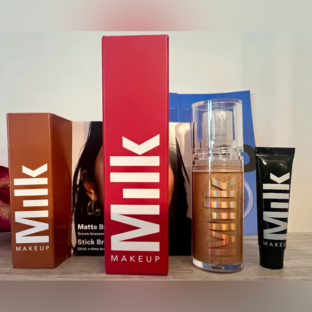 Milk 5 Piece Makeup Bundle w/Keychain